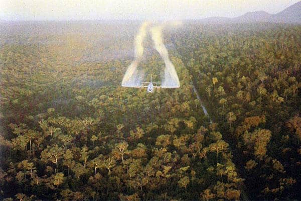 48 Terrifying Times Deadly Chemicals Were Used During Biological Warfare