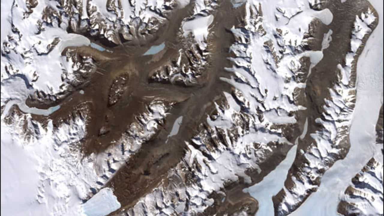 Earth’s Hidden Wonders: 50 Marvelous Things About Planet Earth