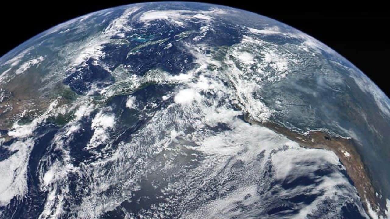 Earth’s Hidden Wonders: 50 Marvelous Things About Planet Earth