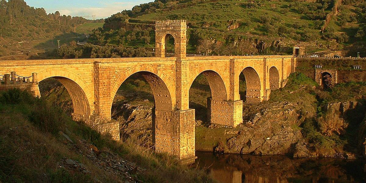 40 Ancient Greek Technology And Concepts Still Used Today