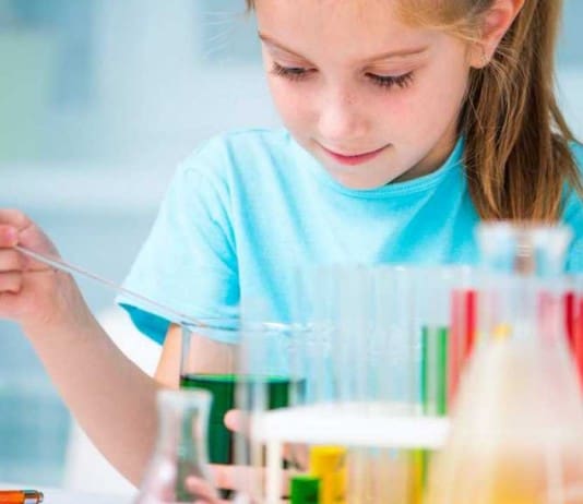 22 Fun and Educational Science Kits Parents Can Find Online