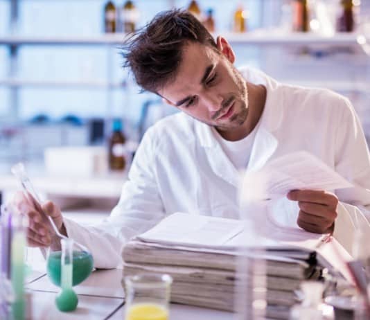 25 Books Scientists Are Reading Right Now