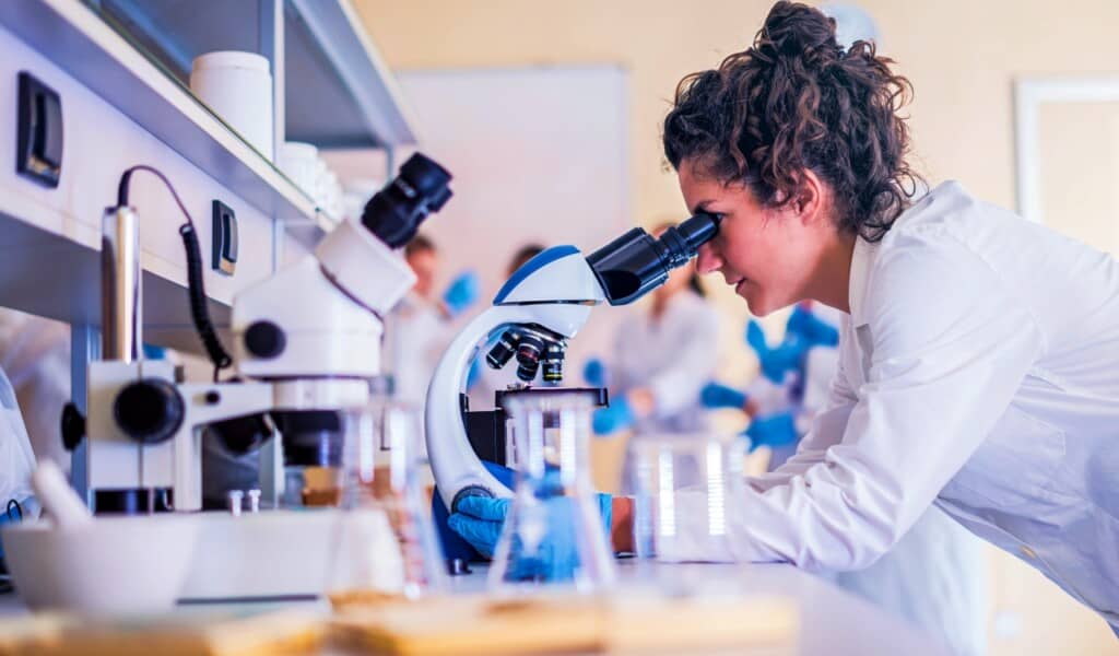 25 Biggest Ethical Dilemmas in Science and Technology Today