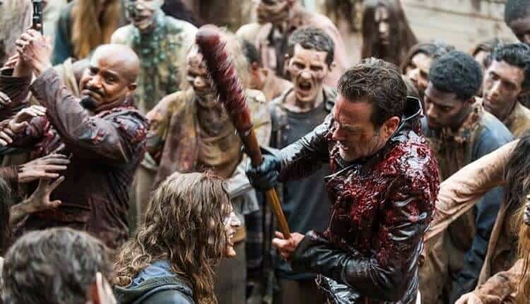 40+ Funny And Surprising TV Mistakes You Never Noticed