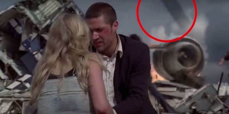 40+ Funny And Surprising TV Mistakes You Never Noticed