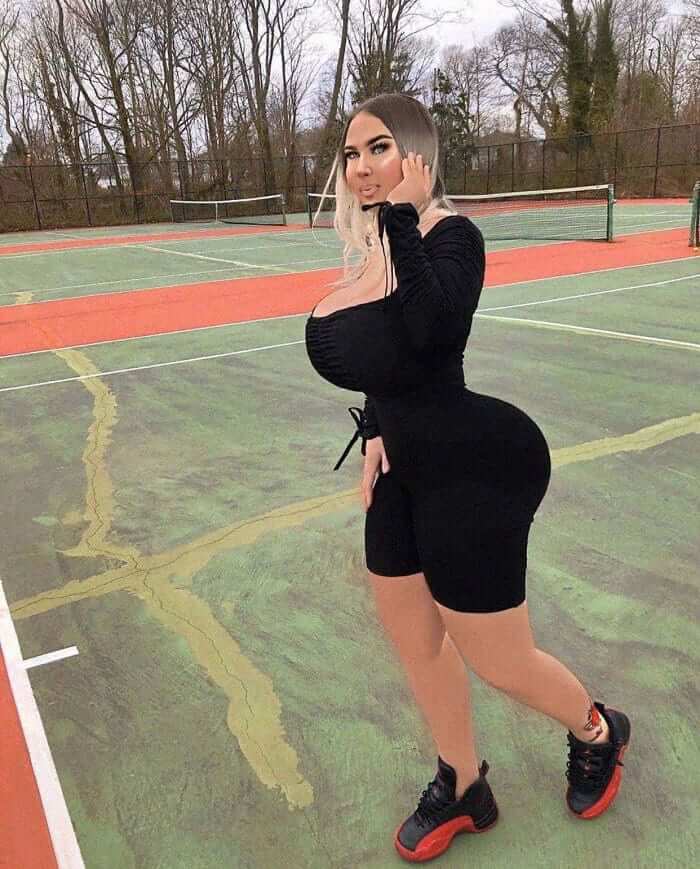 30+ Ridiculous Instagram Editing Fails That Exposed Fake Pictures