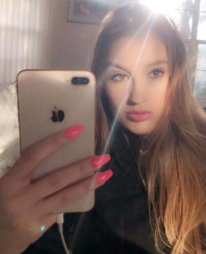 30+ Ridiculous Instagram Editing Fails That Exposed Fake Pictures