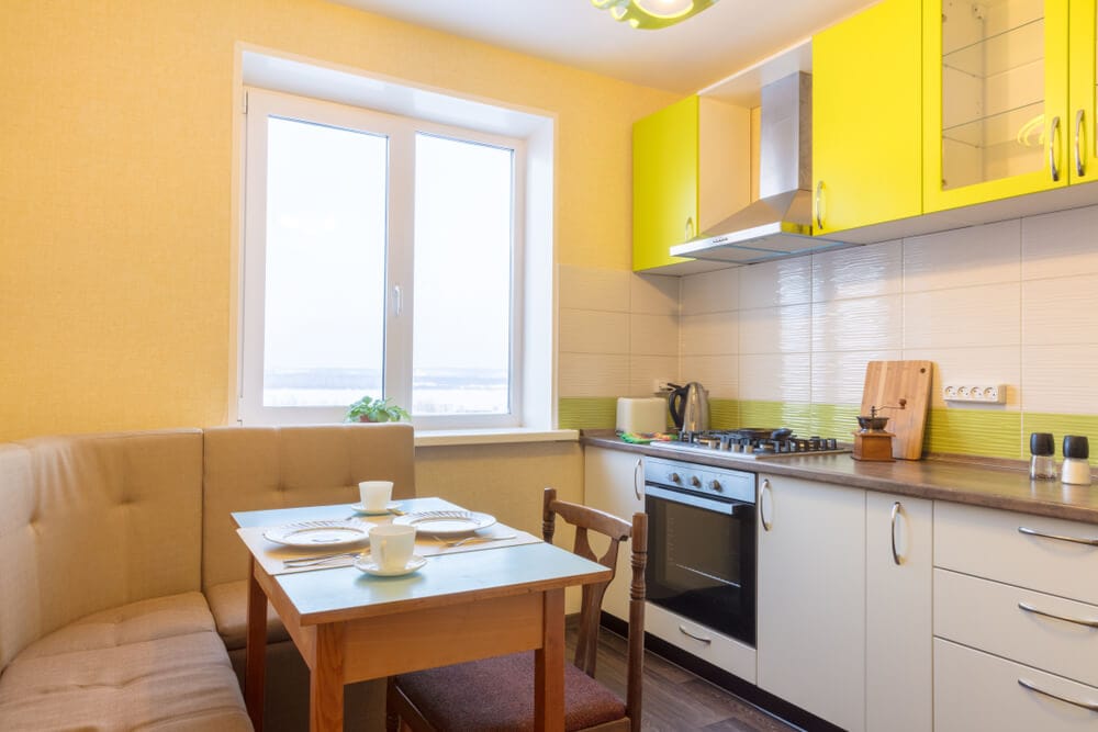 45 Items That Belong to the Landfill and Not in Your Apartment