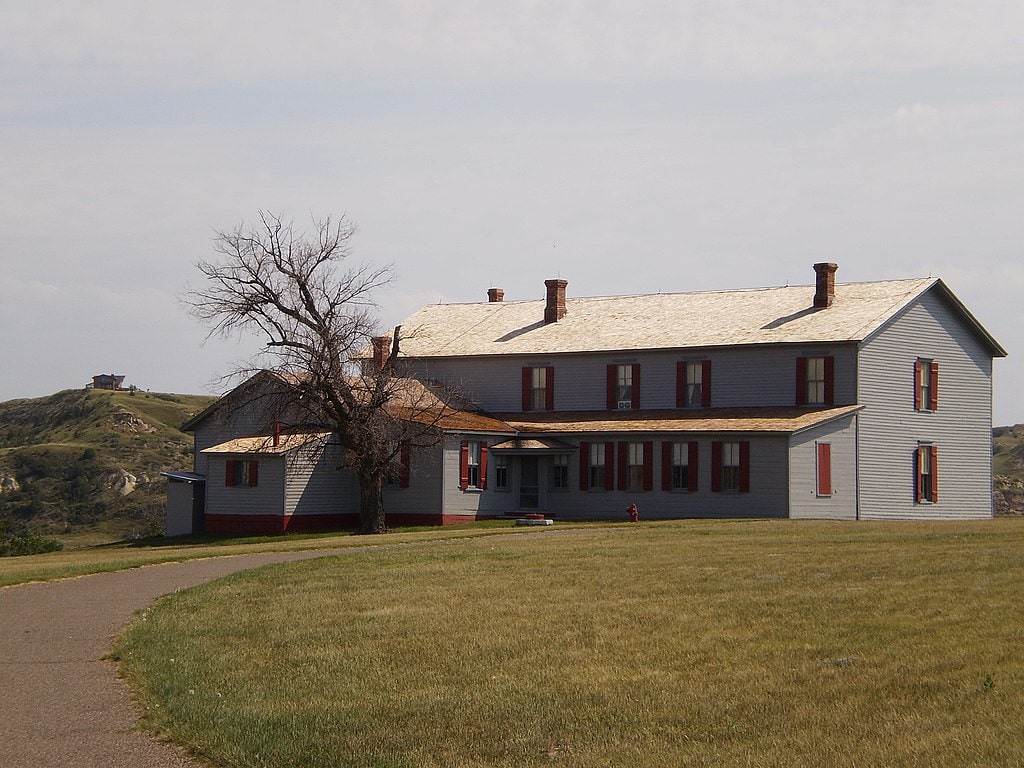 40+ Of The Most Haunted Places In The US That You Don&#8217;t Want To Visit