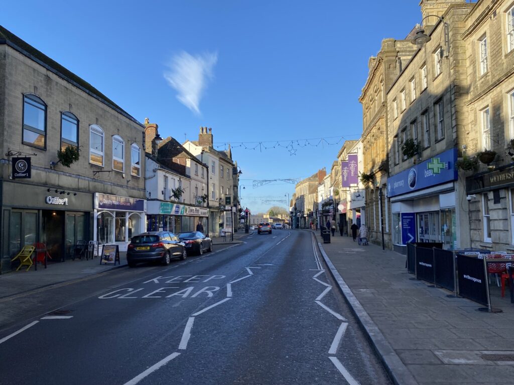 Could These 27 Unsolved Mysteries Be Proof of Alien Life?