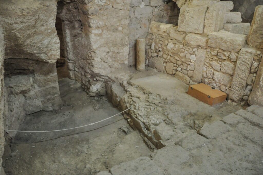 35 Archaeological Finds That Verify Christian Scriptures