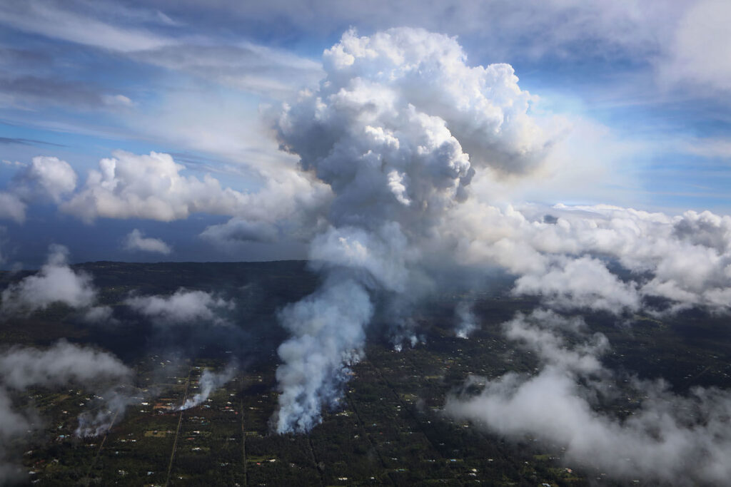 4 Major US Volcanoes Could Erupt in The Next Few Weeks, Here&#8217;s Their Status