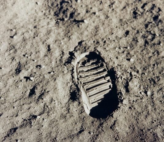 Lunar Secrets NASA Never Expected to Find: What’s Really Happening on the Moon?