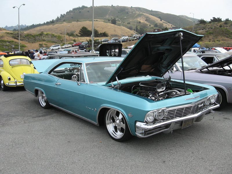 30 Classic Cars That Are 60 in 2025