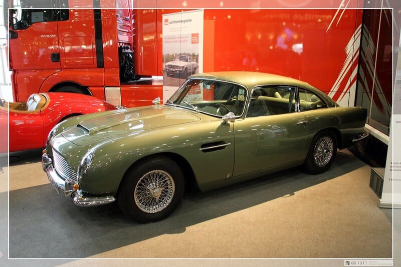 30 Classic Cars That Are 60 in 2025