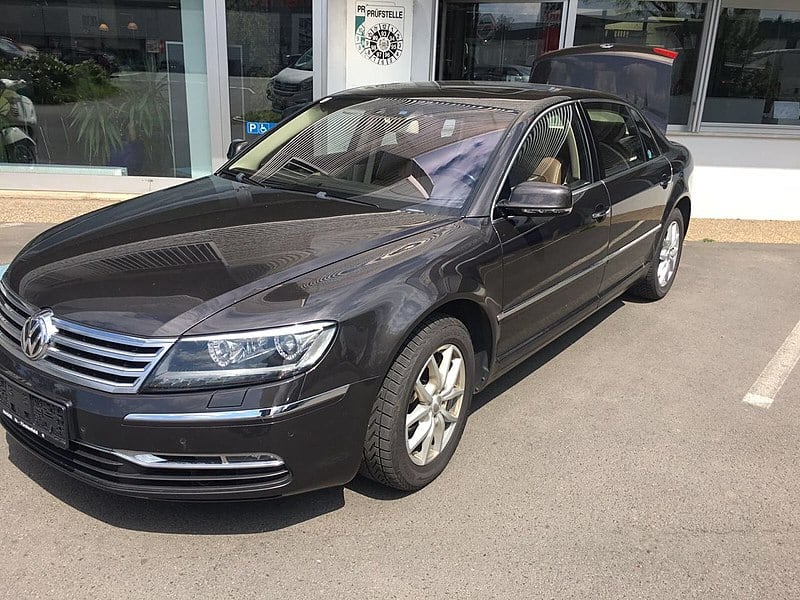 Did you buy one of the worst cars of all time? Here are the bottom 25, ranked by automotive experts