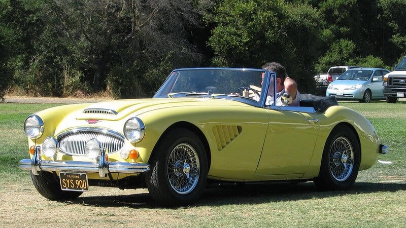 30 Classic Cars That Are 60 in 2025