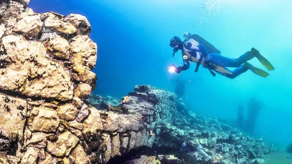140,000-year-old city found at bottom of ocean in &#8216;first physical evidence&#8217; of lost world