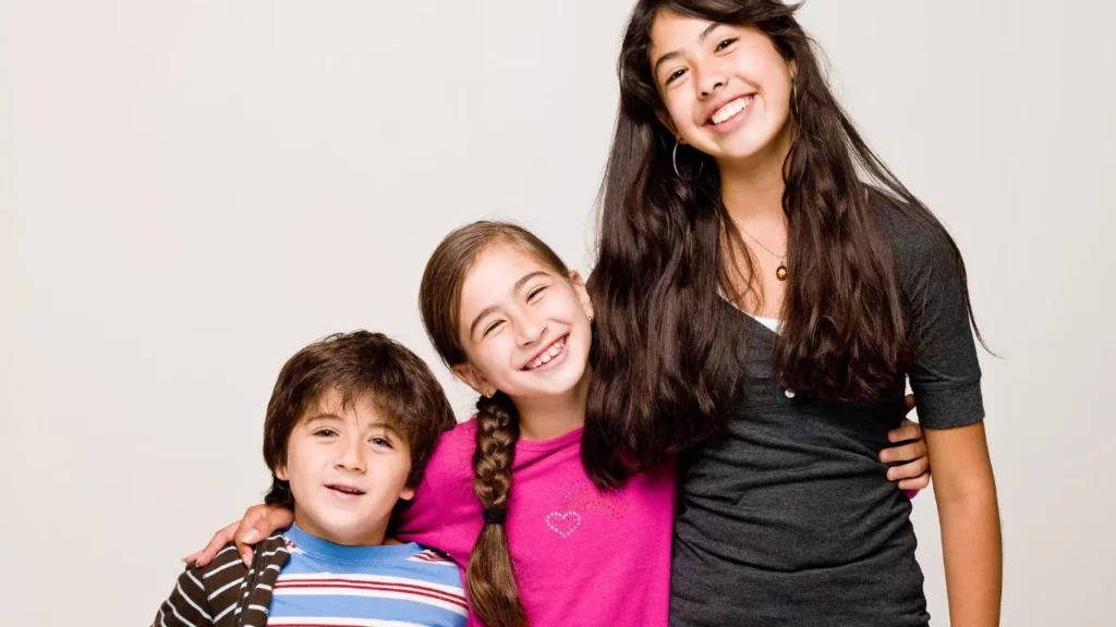 Survival of the Middle Child: 28 Life Skills They’ve Nailed Without Even Trying