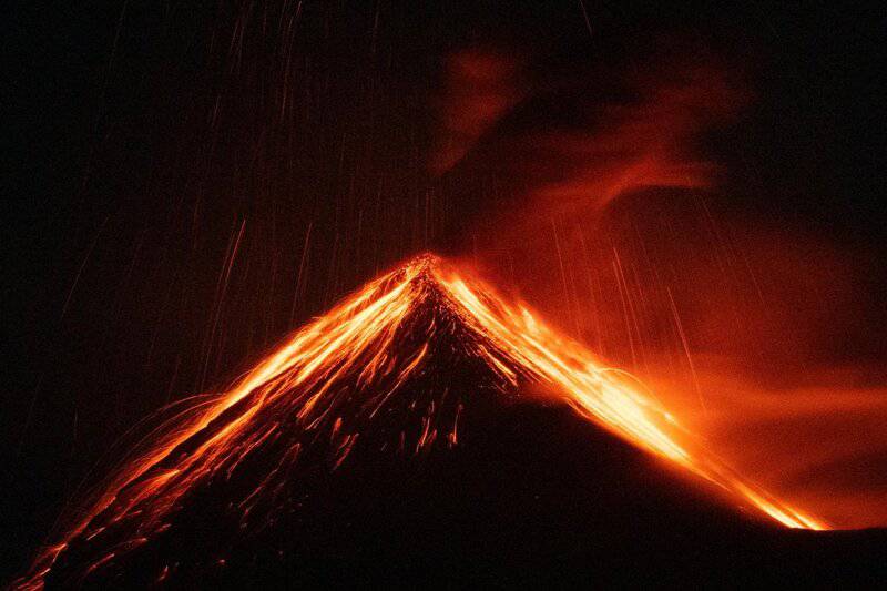 Africa is Literally Splitting in Half &#8211; Here&#8217;s What Scientists Say Will Happen Next