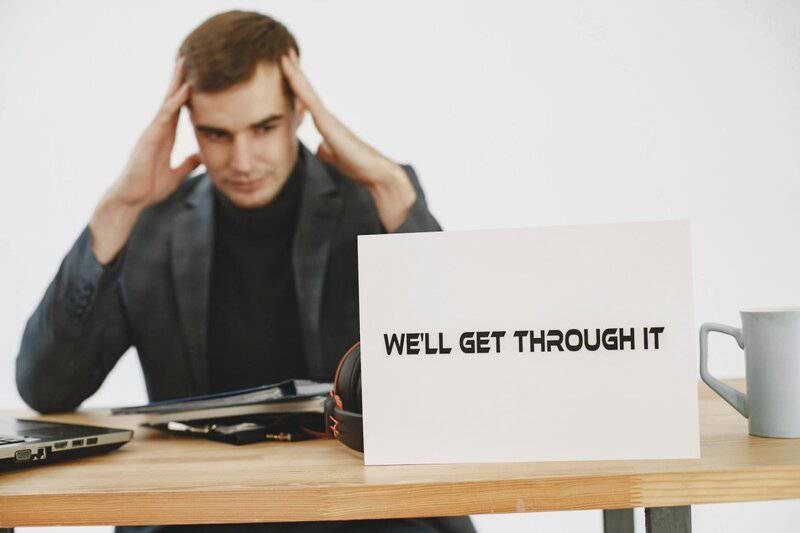 12 Things Mentally Strong People Do and 8 Things They Never Do