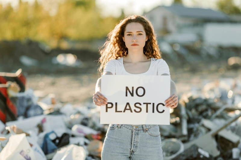 25 Things You Should Do To Cut Your Microplastics Intake Everyday