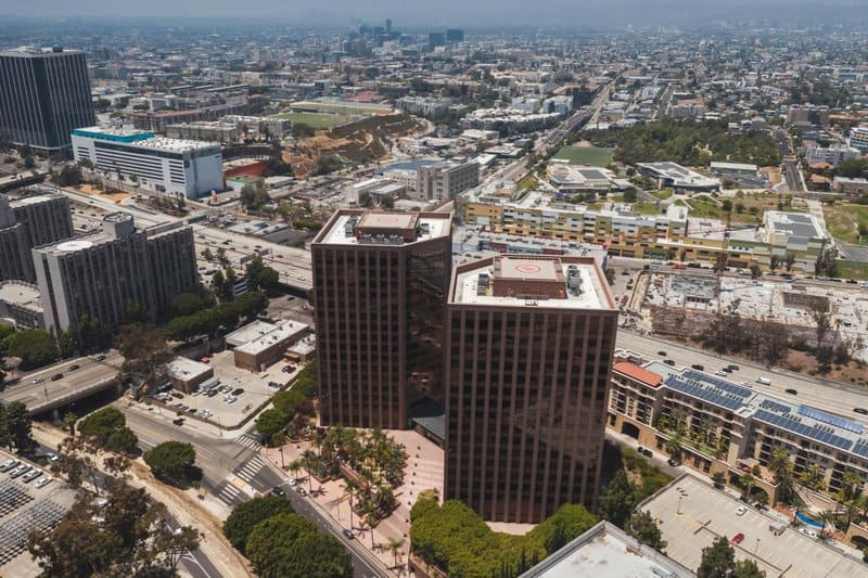 Africa is Literally Splitting in Half &#8211; Here&#8217;s What Scientists Say Will Happen Next