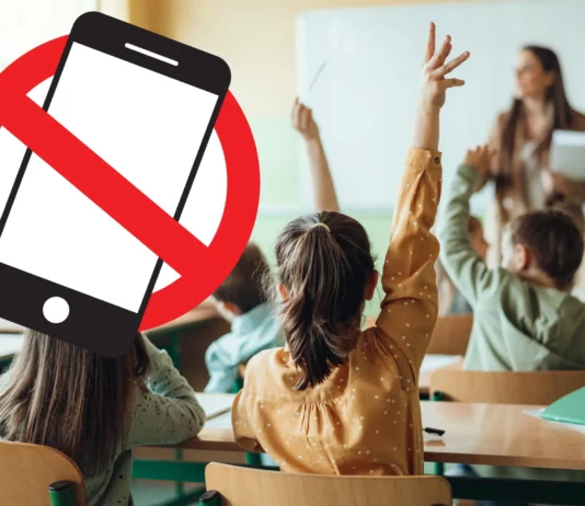Just Look What Happens When American Schools  Ban Smartphones!