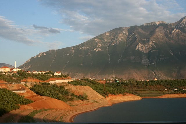 Massive Cavern Discovery Reveals Strange Lake — 21 Secrets Hidden in This Underground Labyrinth
