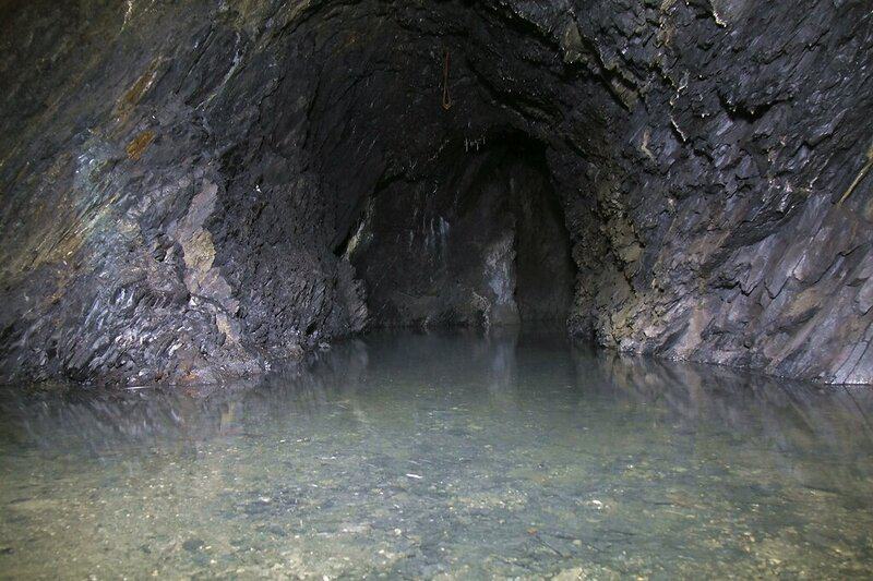 Massive Cavern Discovery Reveals Strange Lake — 21 Secrets Hidden in This Underground Labyrinth