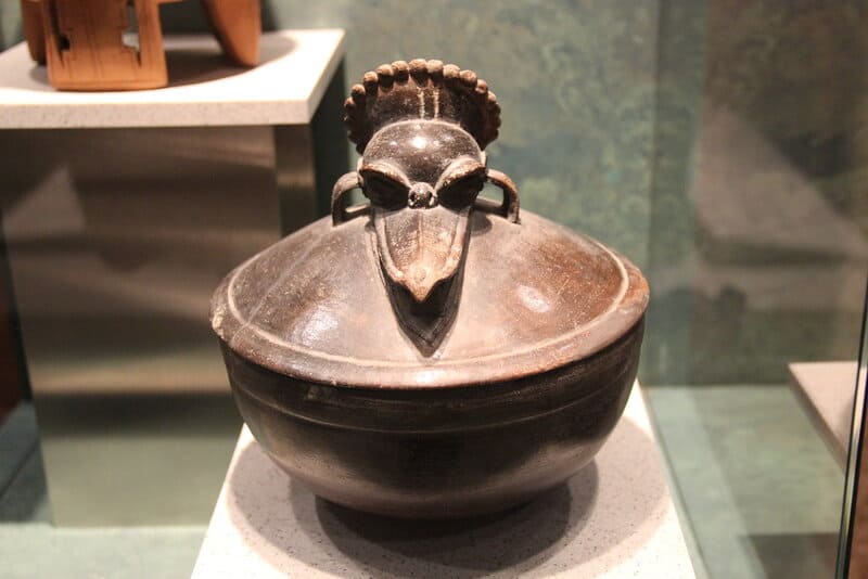 Nearly 3,000-year-old Mayan complex discovered, featuring pyramids and canals