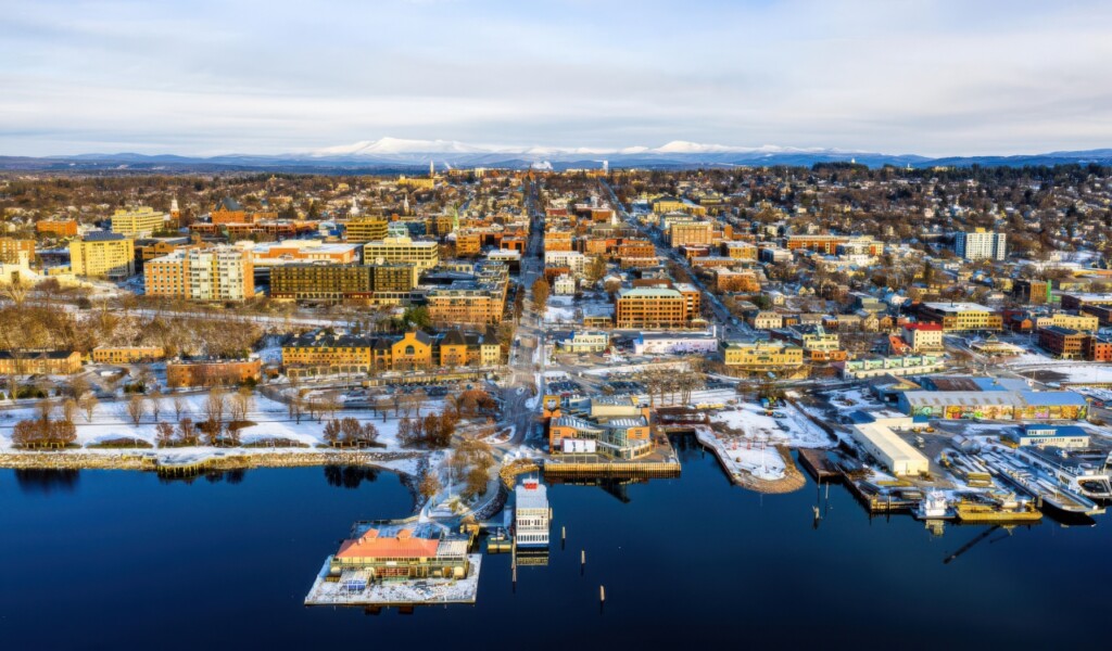 15 Charming Small Towns Attracting Remote Workers in 2025