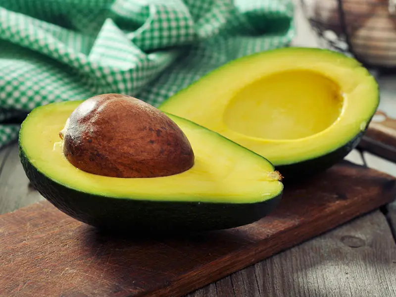15 Foods Cardiologists Never Eat + 10 Heart-Healthy Alternatives They Choose