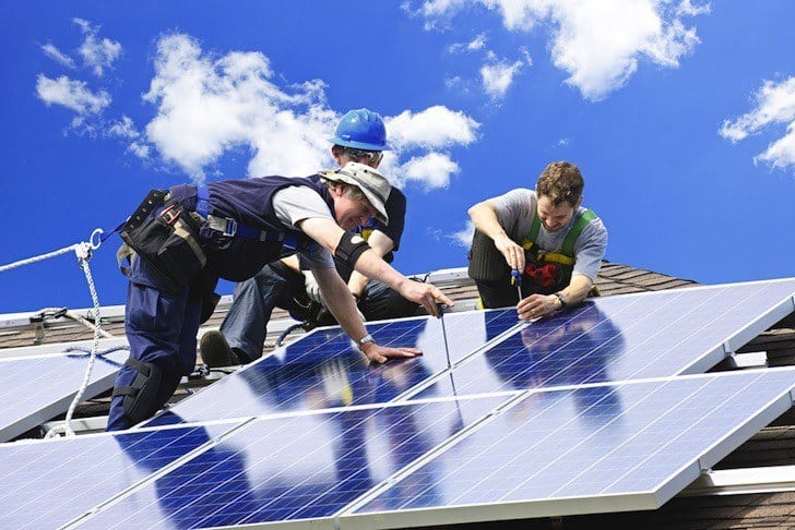24 Hidden Costs of Going Solar That Companies Don&#8217;t Tell You About