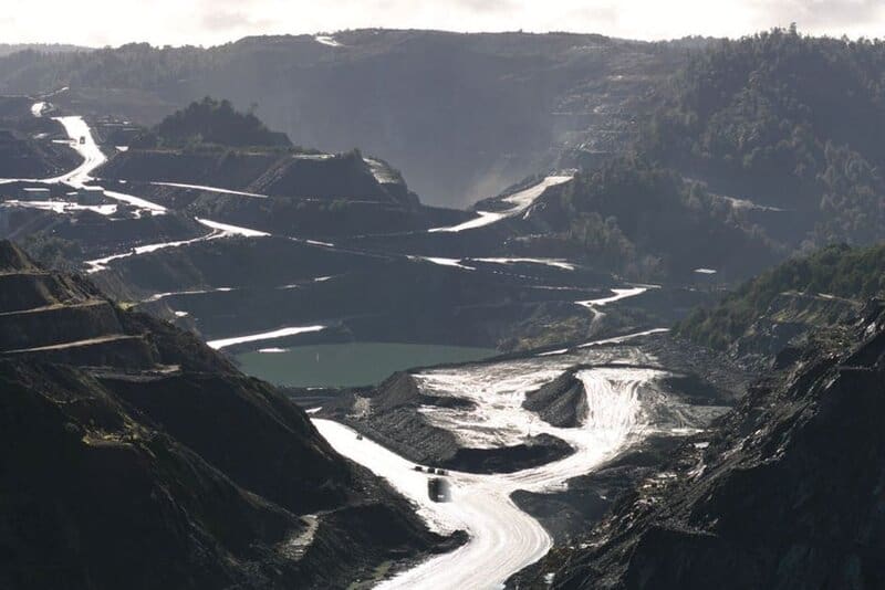 Geologists Might Have Stumbled Upon the Largest Gold Mine in the World