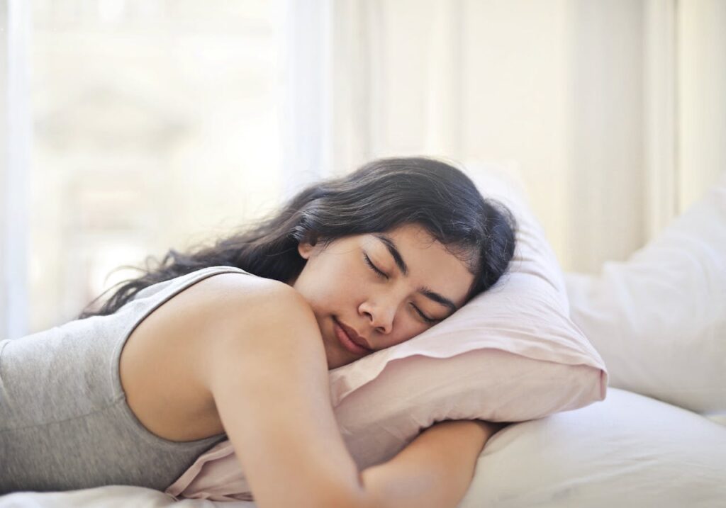The Science of Sleep: 10 Habits That Boost Recovery and Enhance Athletic Performance
