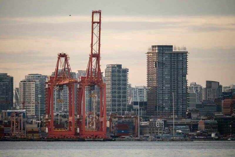 30 Coastal Cities Racing Against Time to Survive Rising Sea Levels