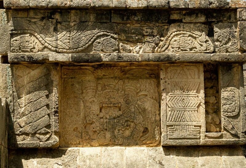 Nearly 3,000-year-old Mayan complex discovered, featuring pyramids and canals