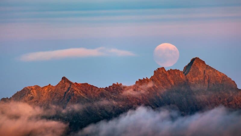 Scientists Discover ‘Hidden Structures’ Deep Beneath the Dark Side of The Moon
