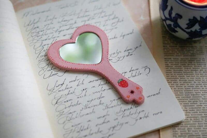 15 Science-Backed Techniques to Break Free from Gaslighting and Rebuild Emotional Resilience