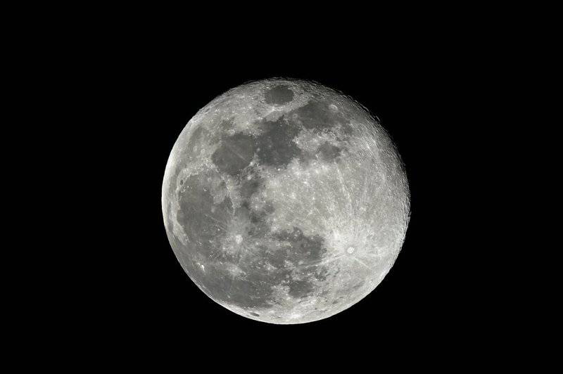 Scientists Discover ‘Hidden Structures’ Deep Beneath the Dark Side of The Moon