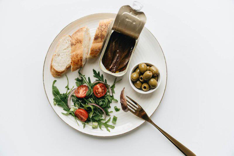 The Science Behind the Mediterranean Diet: How Often Should You Eat Fish for Maximum Health Benefits?