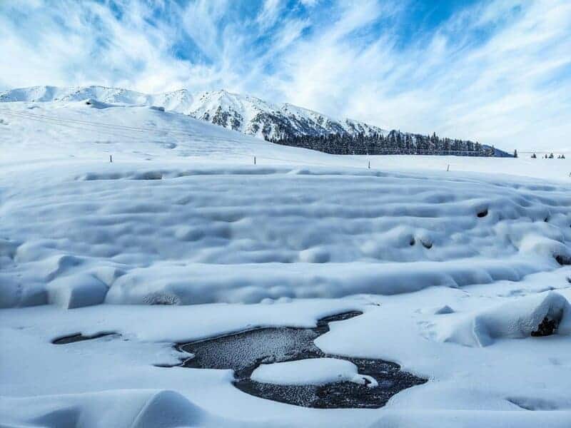 Strange Places Scientists Are Looking for Aliens