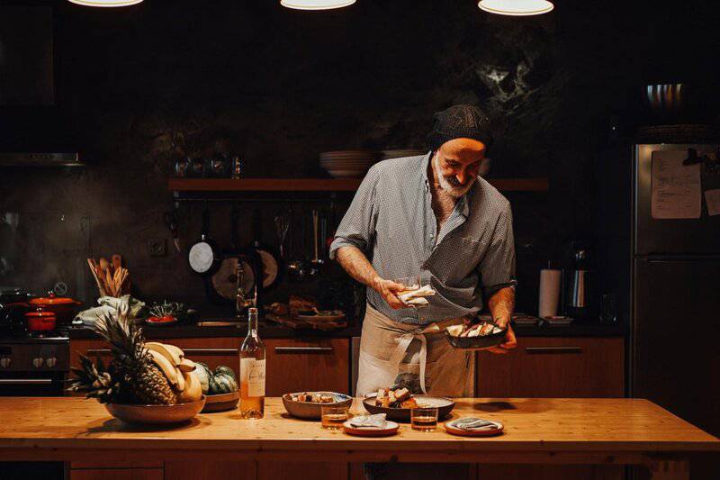 Scientists Confirm What Wine Lovers Always Hoped: 1 Bottle a Week Has Surprising Health Benefits