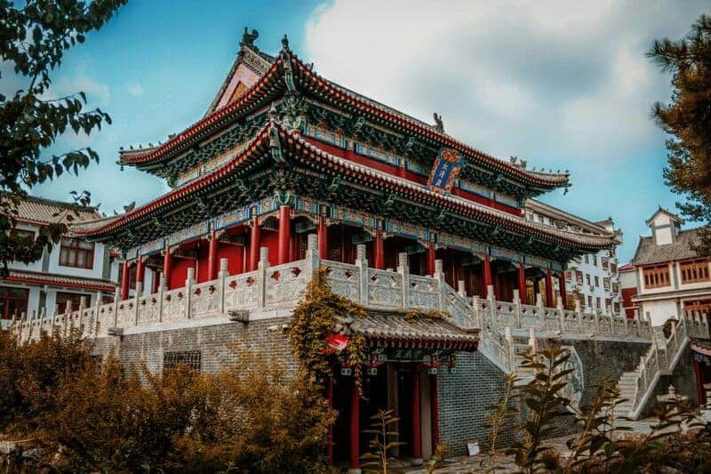 20 Unforgettable Time Periods A Time Traveler Would Likely Go To First