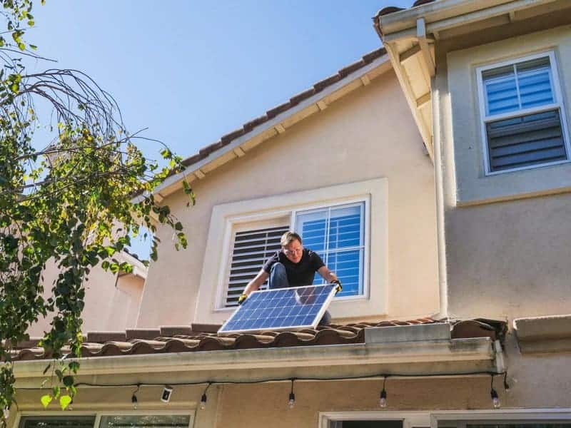 24 Hidden Costs of Going Solar That Companies Don&#8217;t Tell You About