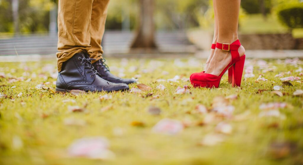 Humans are terrible at reading other humans: 24 body language myths that make you look foolish