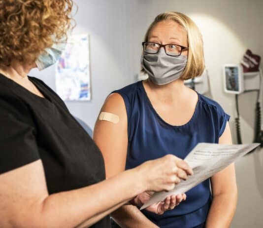 I’m a Nurse Who’s Worked in 4 Countries—Here Are the 15 Health Habits Americans Get Completely Wrong