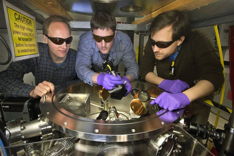 Geologists Find 4.4-Billion-Year-Old Zircon Crystals, Oldest Materials on Earth