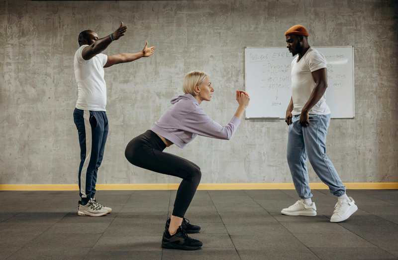 Why Walking Backwards for 10 Minutes Daily Is the New Fitness Trend Everyone&#8217;s Talking About